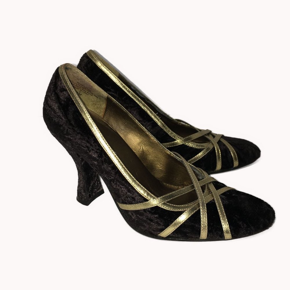 Nine West Crushed Velvet Heels with Gold Trim Size